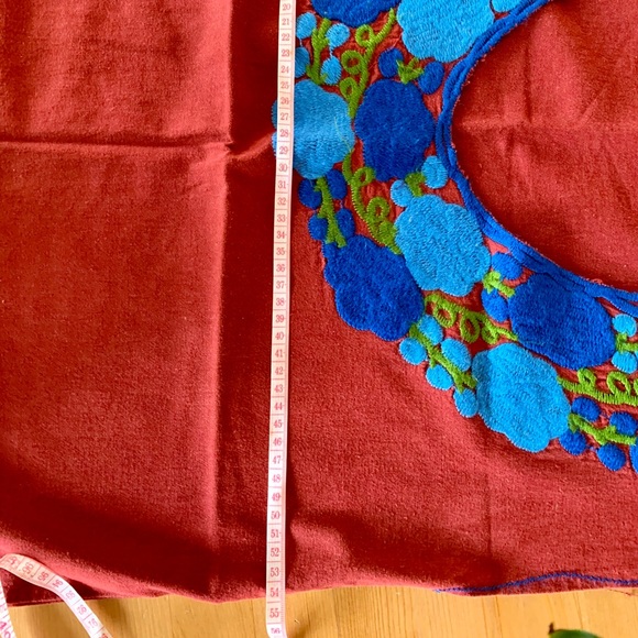 Hand made Mexican embroidered blouse - Picture 3 of 5